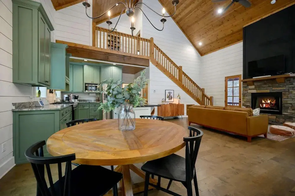 Quiet/private Cabin - Couples/family - Ideal Location