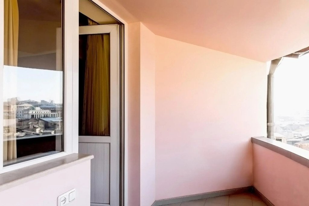 Apartment at Chaykovski Street (New Building)