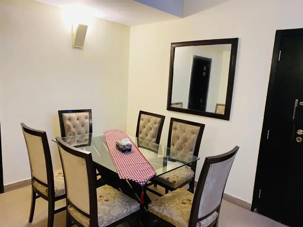 Royal Two Bed Luxury Apartment Gulberg