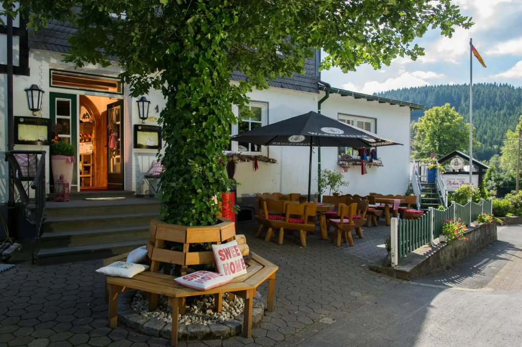 Gasthof Zur Hohen Hunau