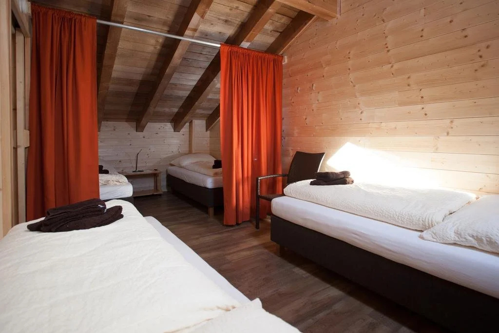 Rutsche Hostel