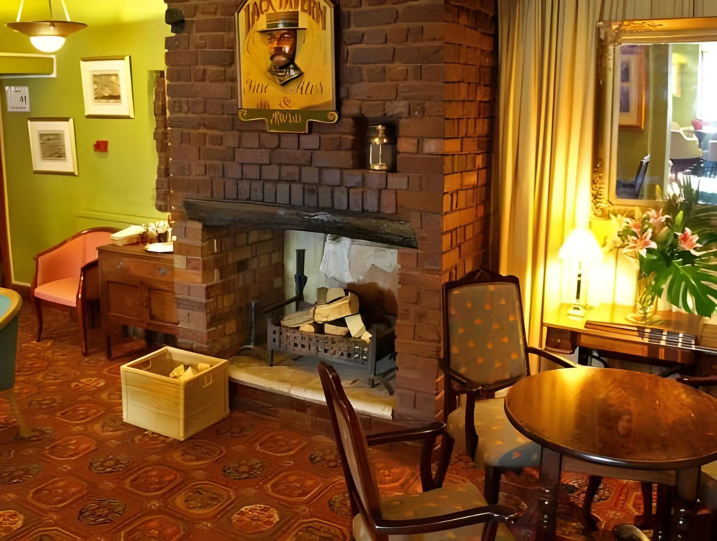 The Bridge Hotel