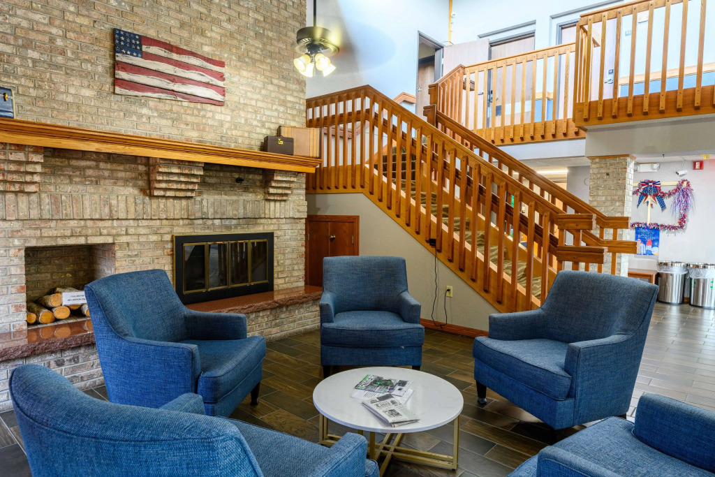 AmericInn by Wyndham Monroe