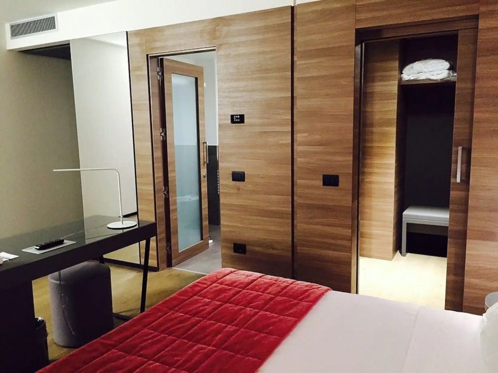 Link124 Hotel