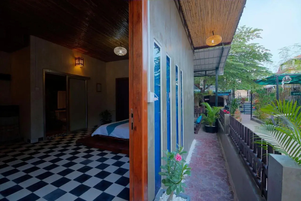 okHouseBiz BNB
