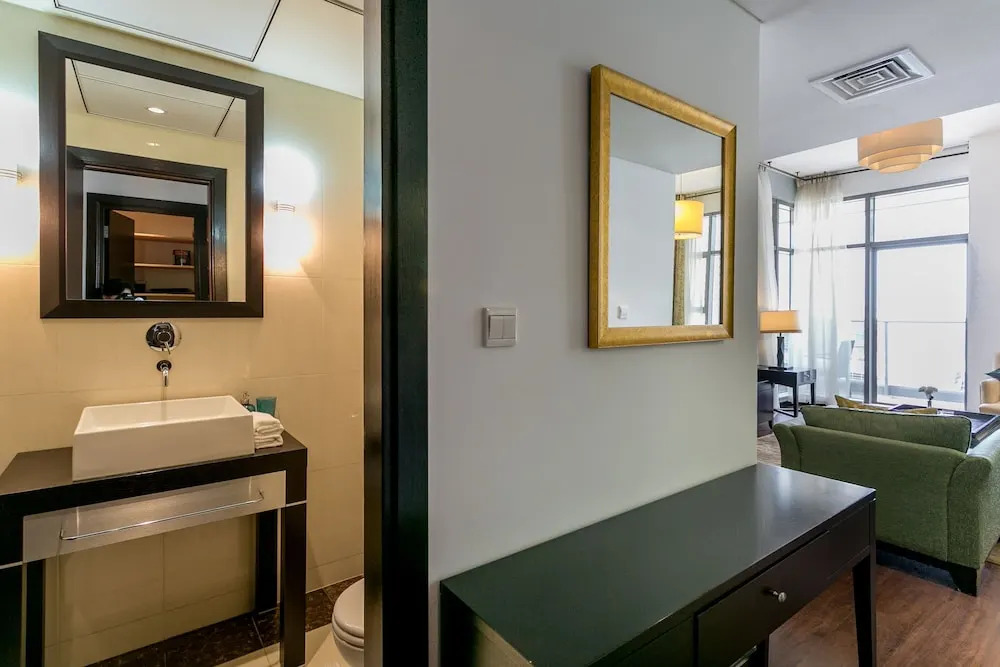 One Perfect Stay - Green Lake Tower 1