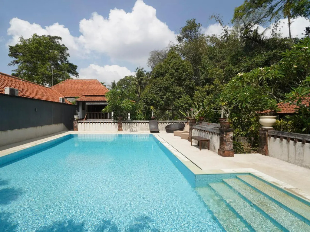 OYO 1840 Kubu Ubud Hotel
