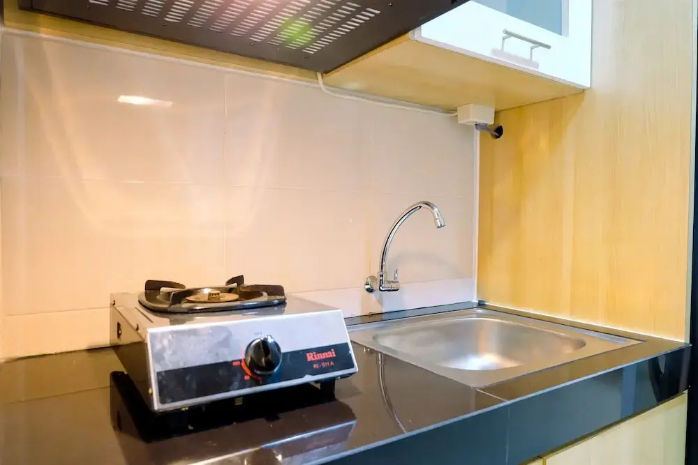 Comfortable and Clean Studio at the Oasis Apartment by Travelio