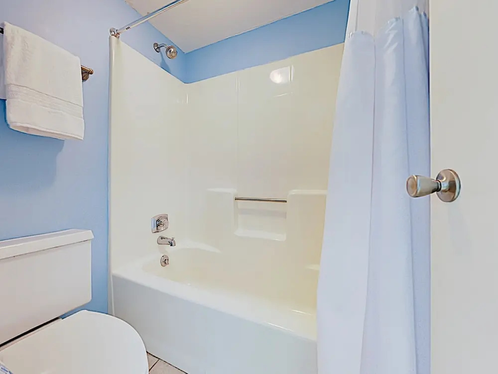 327 E Beach Blvd Condo Unit 5B 2 Bedrooms 2 Bathrooms Condo