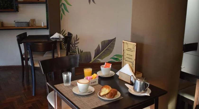 Hotel La Gran Manzana