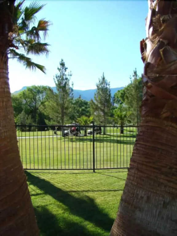 Historic Beaver Dam Lodge, Golf & RV Resort