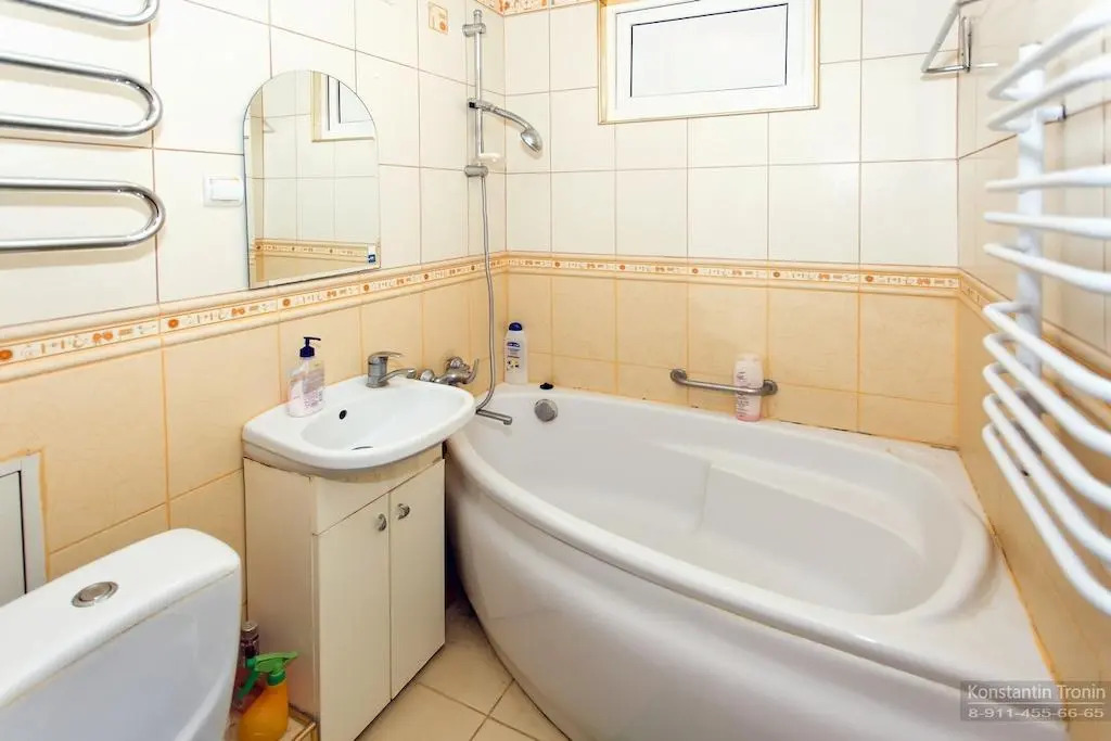 Apartment on B. Hmelnitskogo