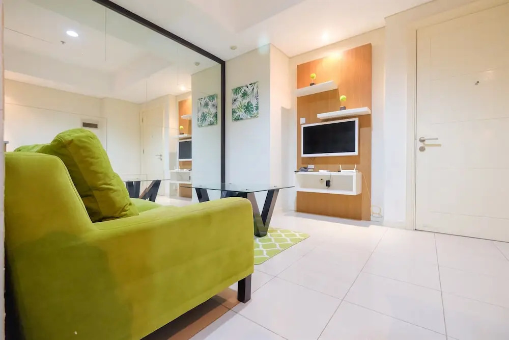 Pool View Cosmo Terrace Apartment at Thamrin City