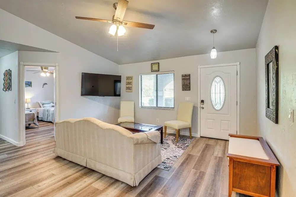 Bright Paradise of Palm Coast w/ Patio
