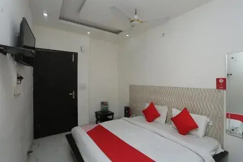 Hotel Grand A-star by OYO Rooms