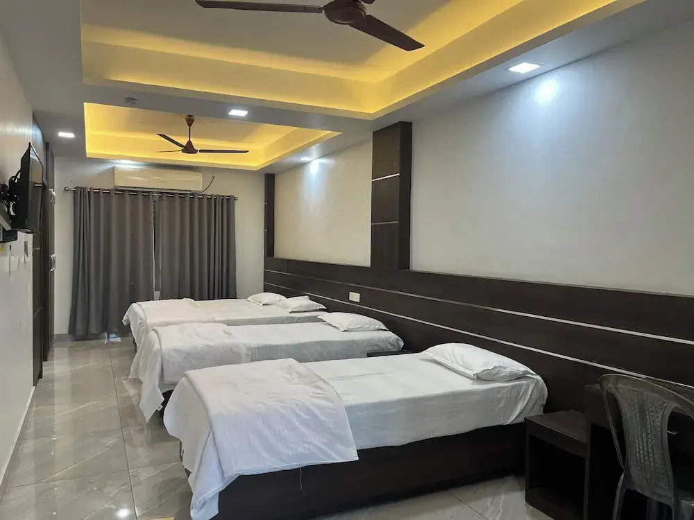 Aroma Serviced Villa Cochin