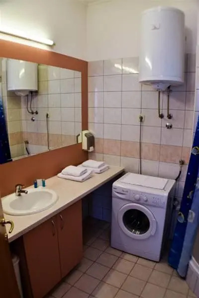 Apartment M