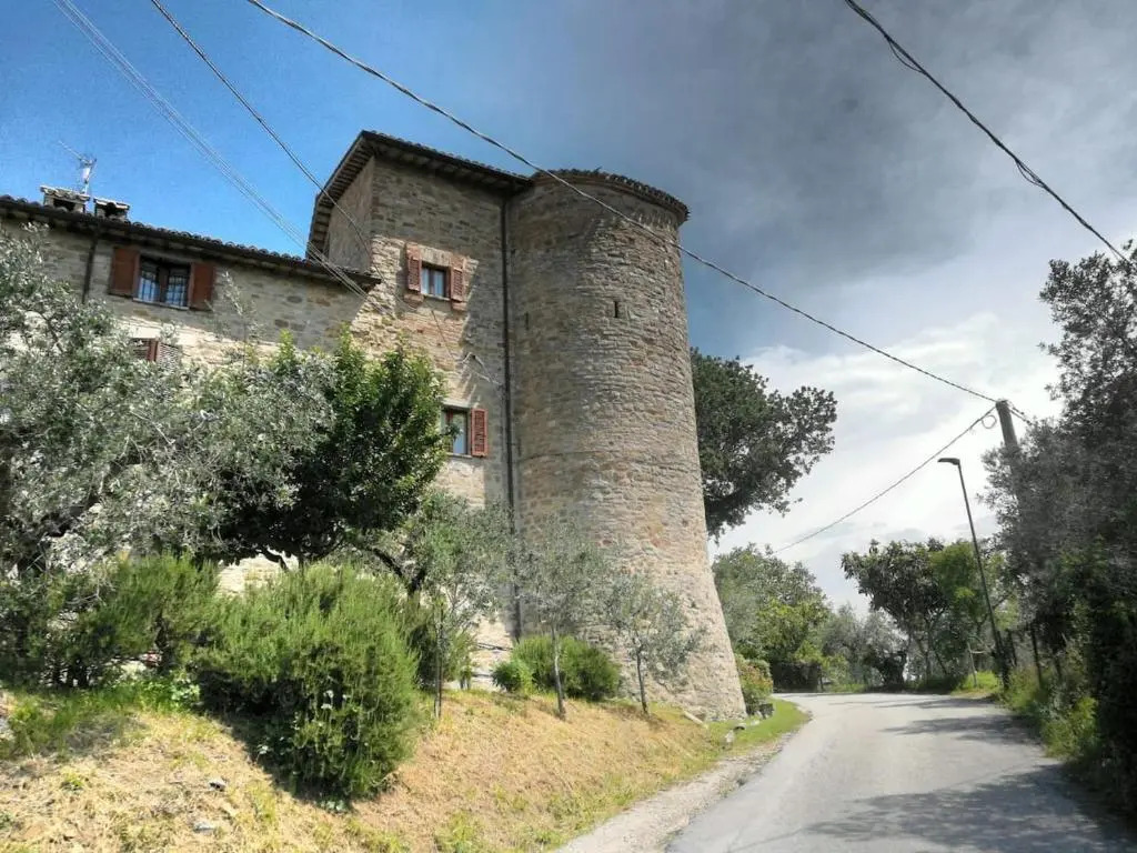 Casa vacanze Castello di Beviglie historical apartment for family