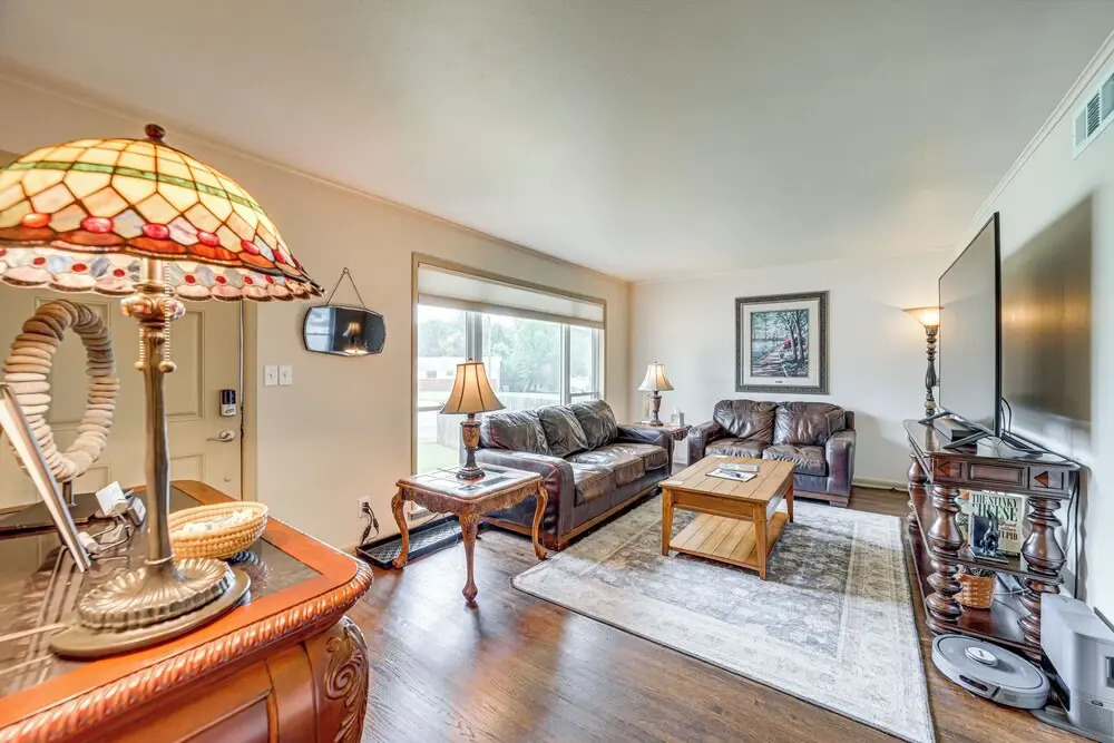 Family-friendly Sand Springs Home ~ 8 Mi to Tulsa!
