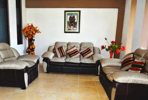 Hospedaje Mayolo