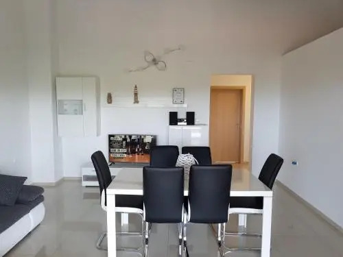 Elizabeta Apartments