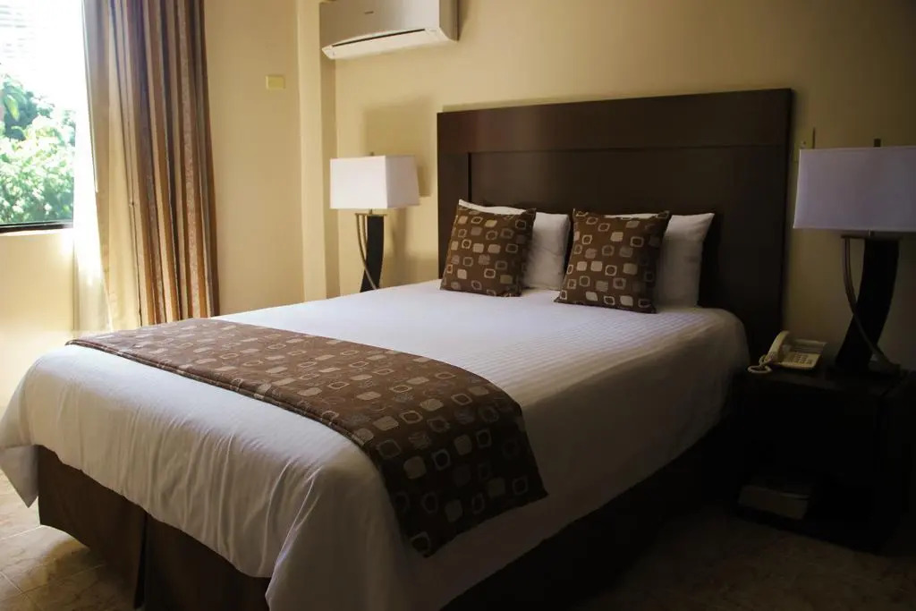 Las Vegas Hotel Suites