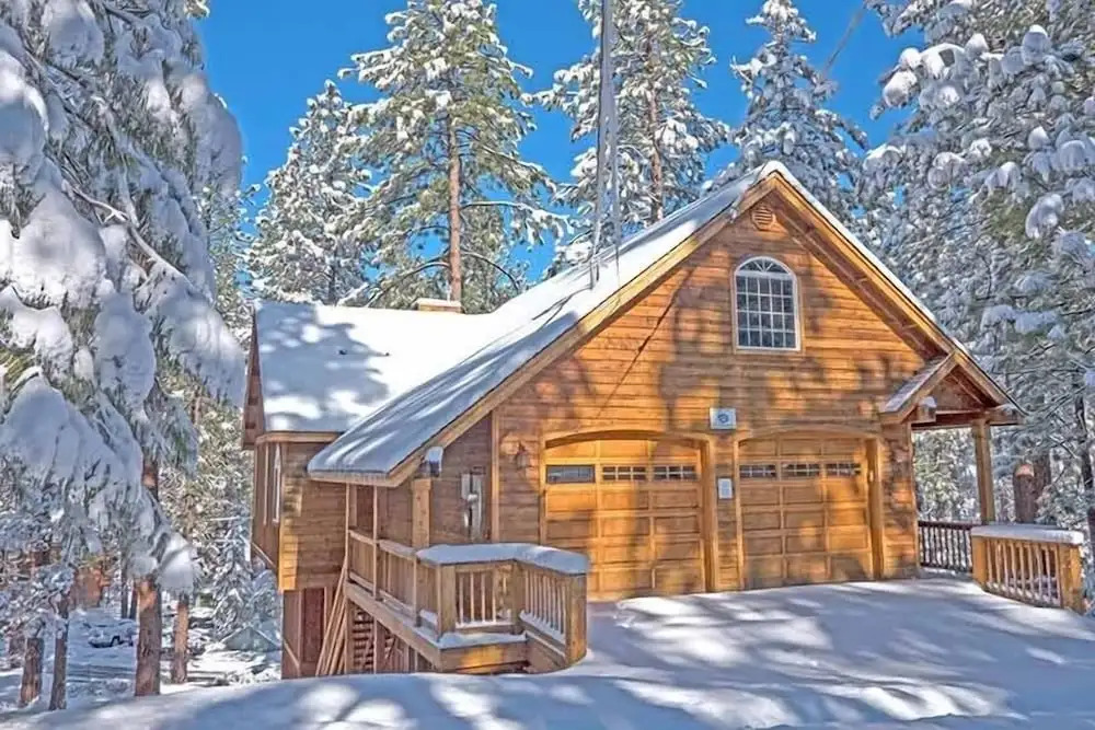 1800 High Meadows Trail 4 Bedroom Home by RedAwning