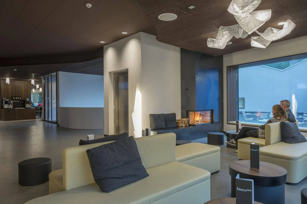 Saas-Fee wellnesshostel4000