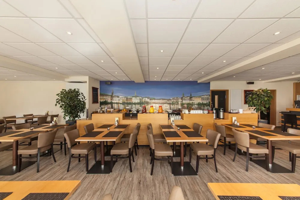 Signature Hamburger Sporthotel