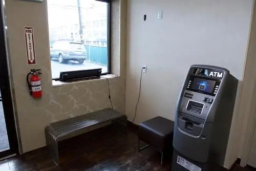 Cam Suites Hotel