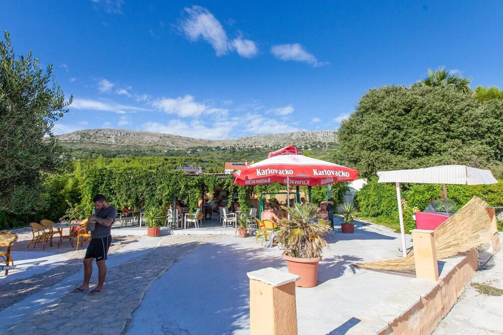 Studio in Podstrana, With Enclosed Garden and Wifi - 50 m From the Bea