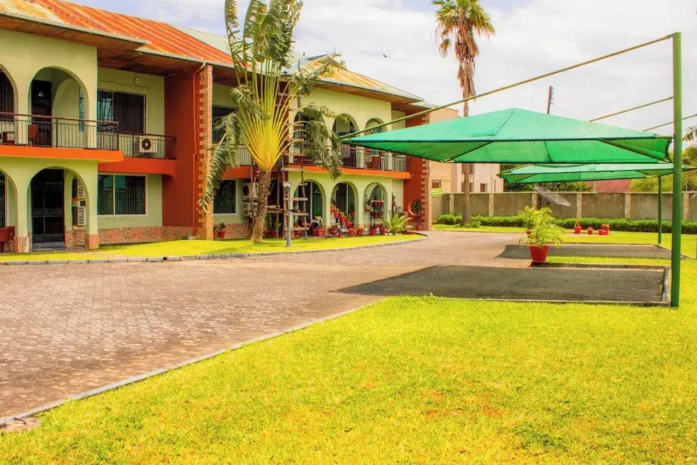 Amariah Apartments Bahari Beach