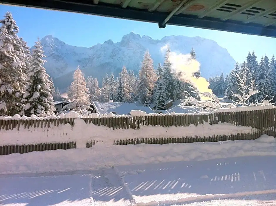 Bäckeralm© - B&B 16 +