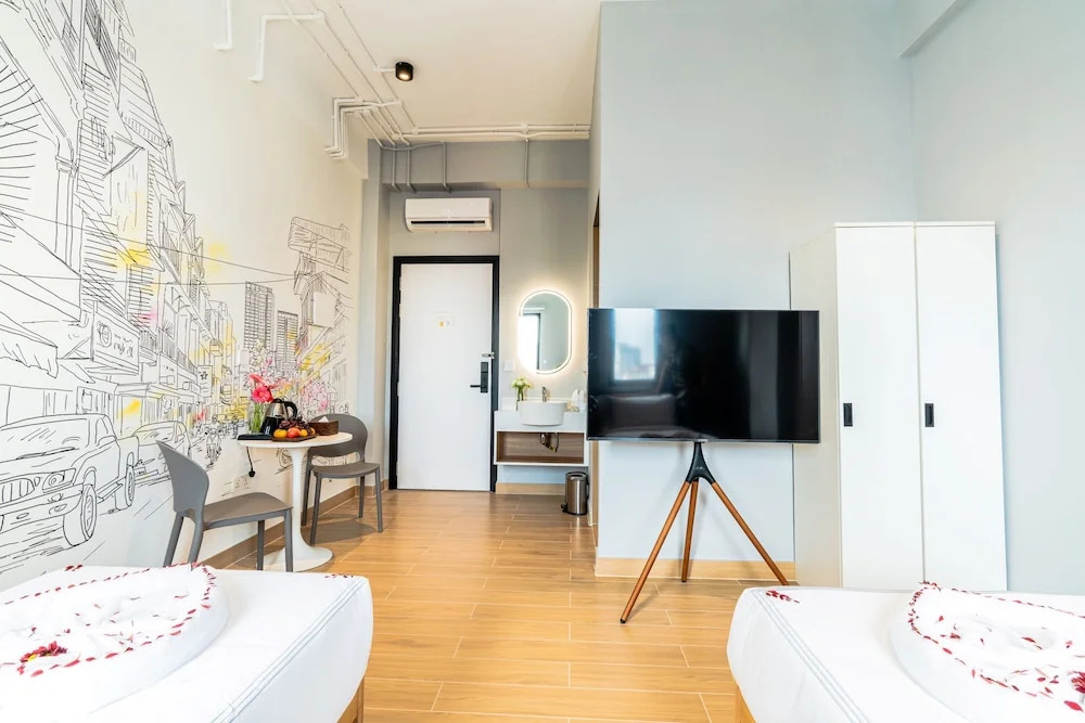 Emerald Hotel Residence
