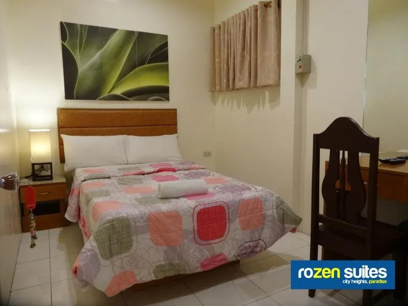 Rozen Suites Paradise