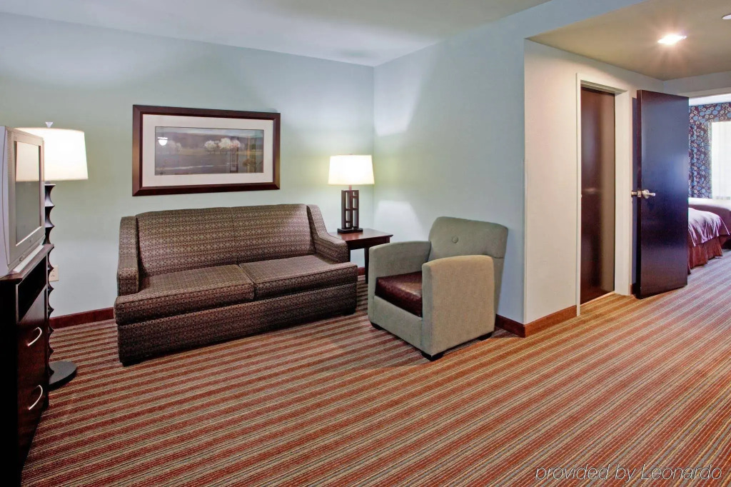 Holiday Inn Hotel & Suites Gateway by IHG