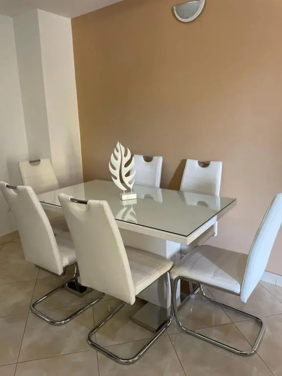 Apartamentos Avenida