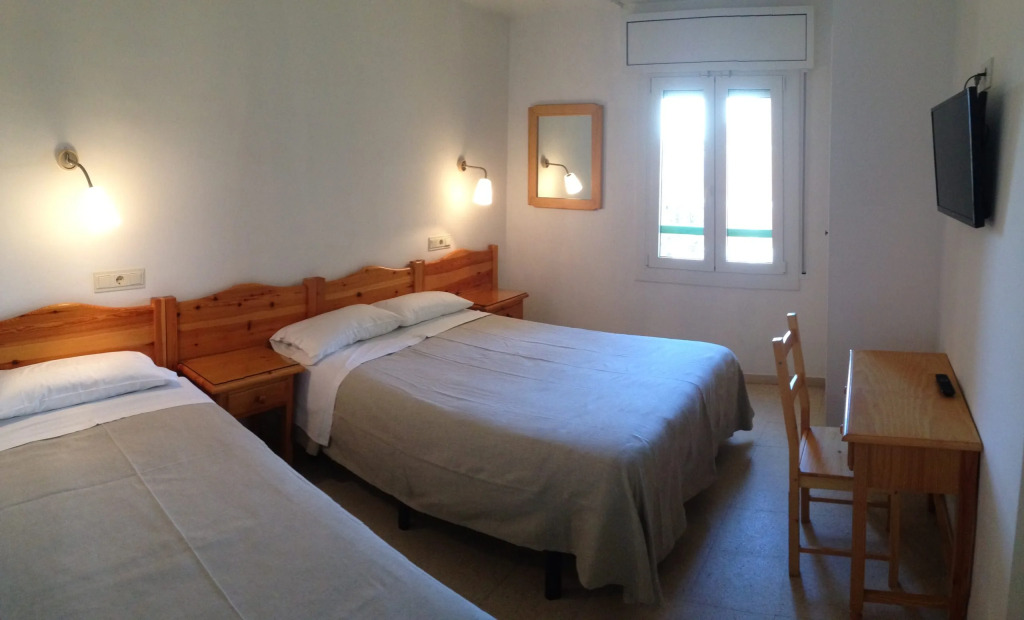 Hostal ROM Familiar