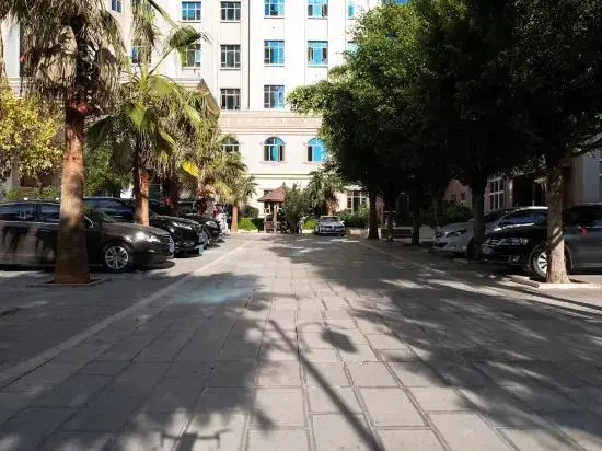 Nanhua Hotel