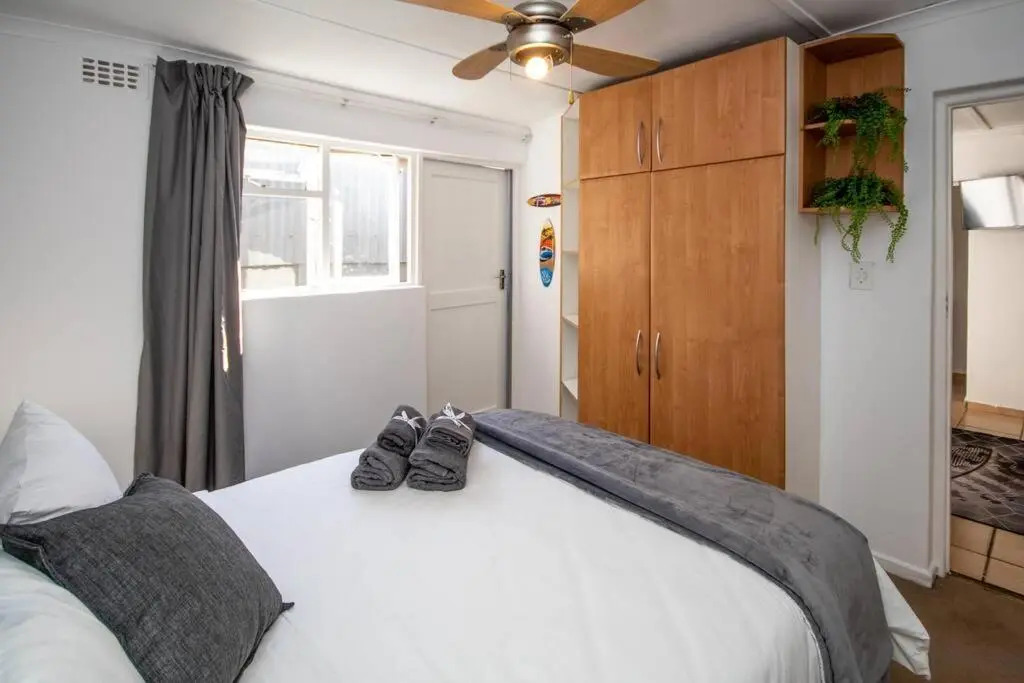 HQ Warm and Cosy 1 Bedroom Unit In Sea Point