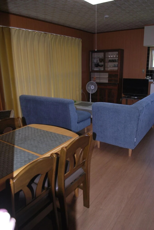 Osamunai Two stories House Style
