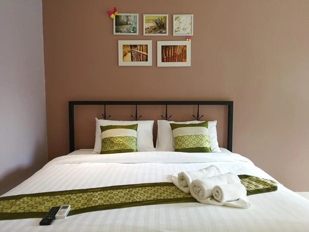 Stamp Hills Resort