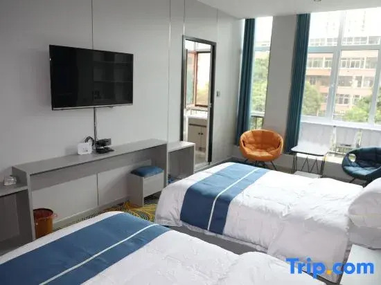 Gansu Manting Hotel (Lanzhou West Passenger Station Industrial College)