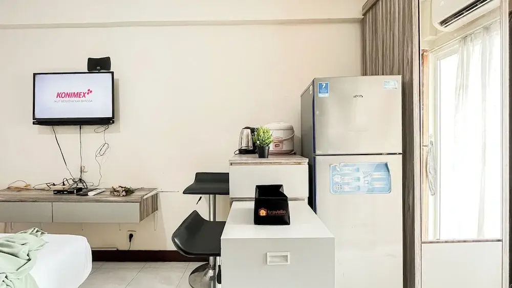 Cozy Bloom Studio Apartment Cinere Resort