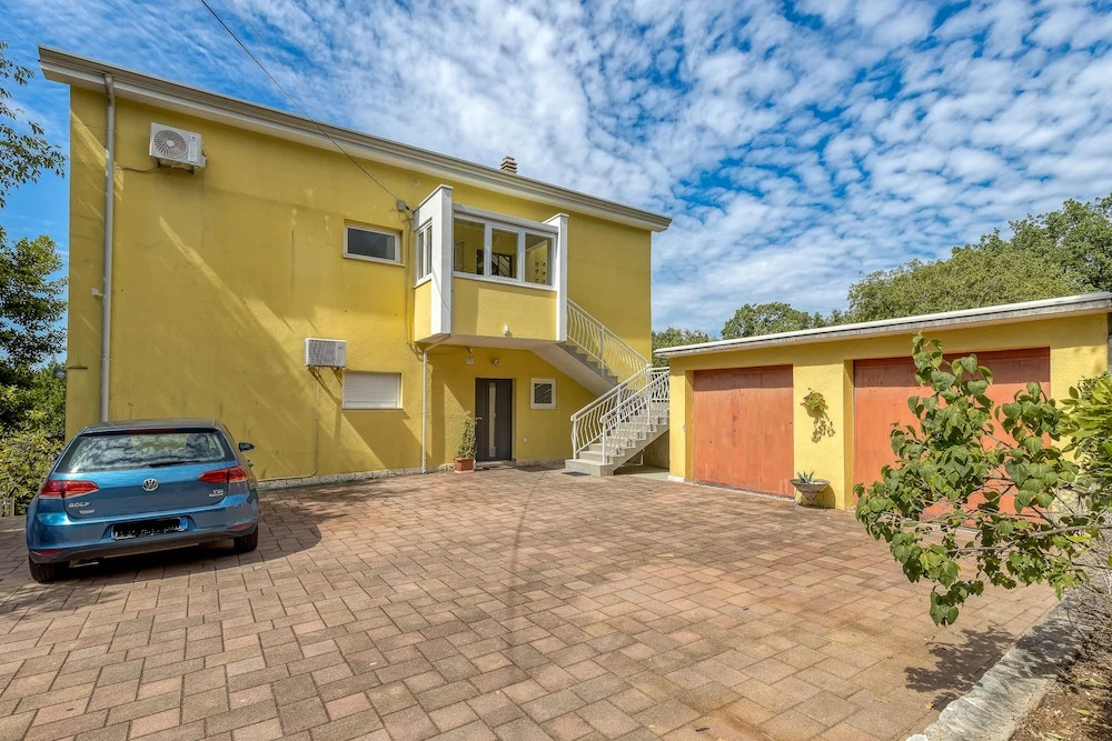 Beach Apartment Kostrena 2