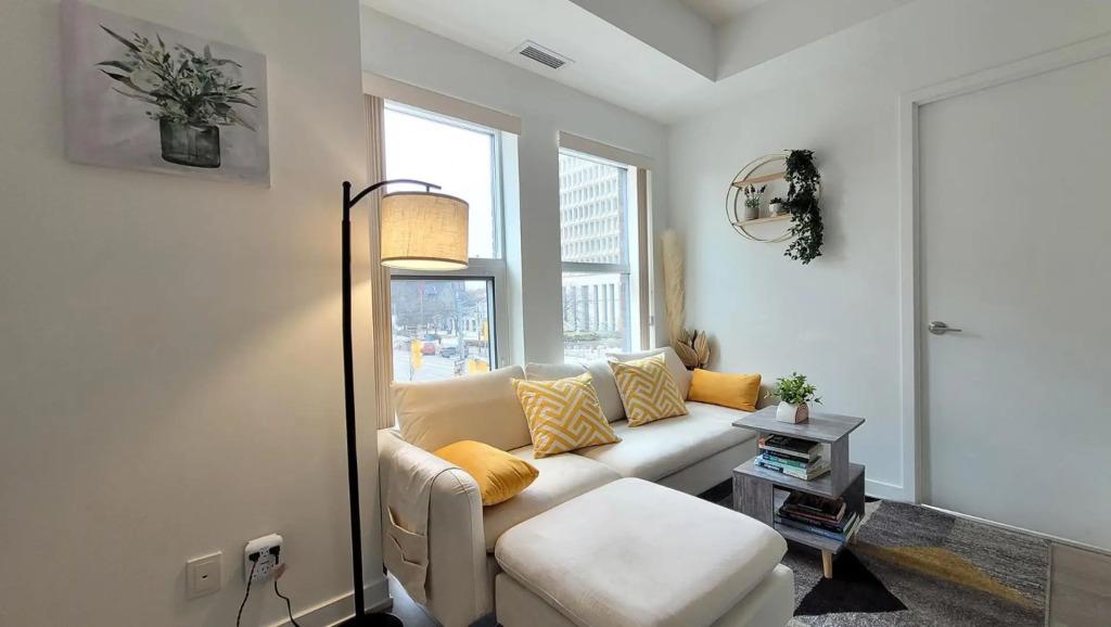 Lovely 3 bedrooms in University of Toronto