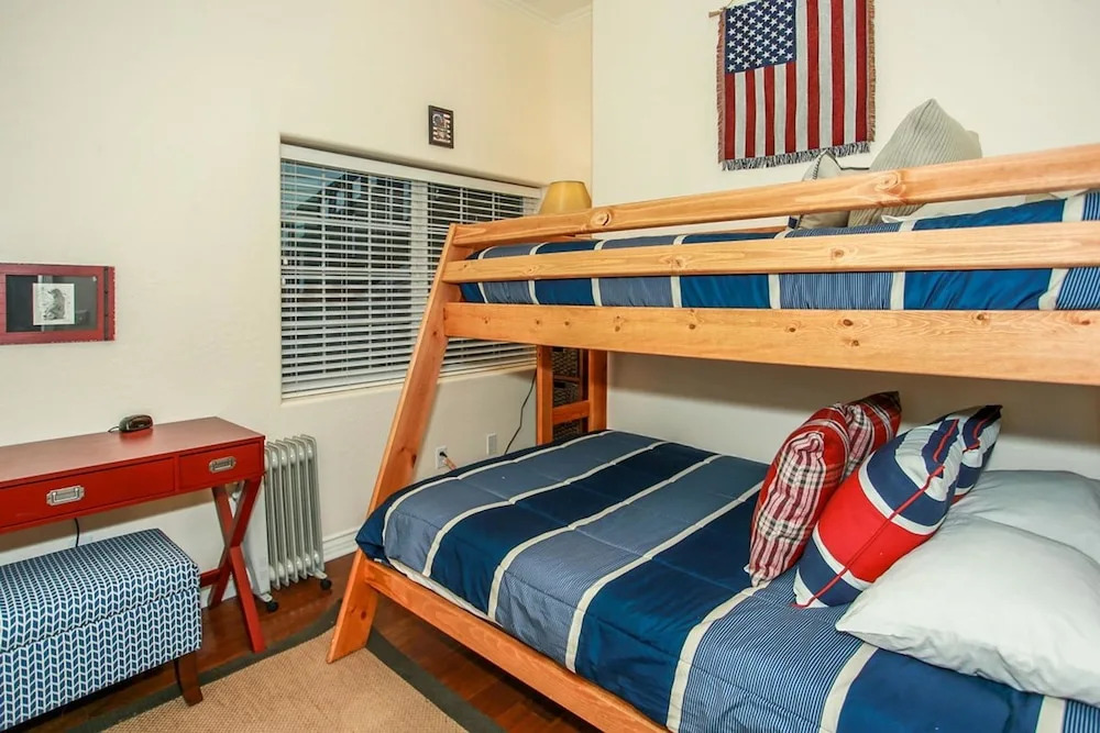 Eagle Mountain-1819 by Big Bear Vacations