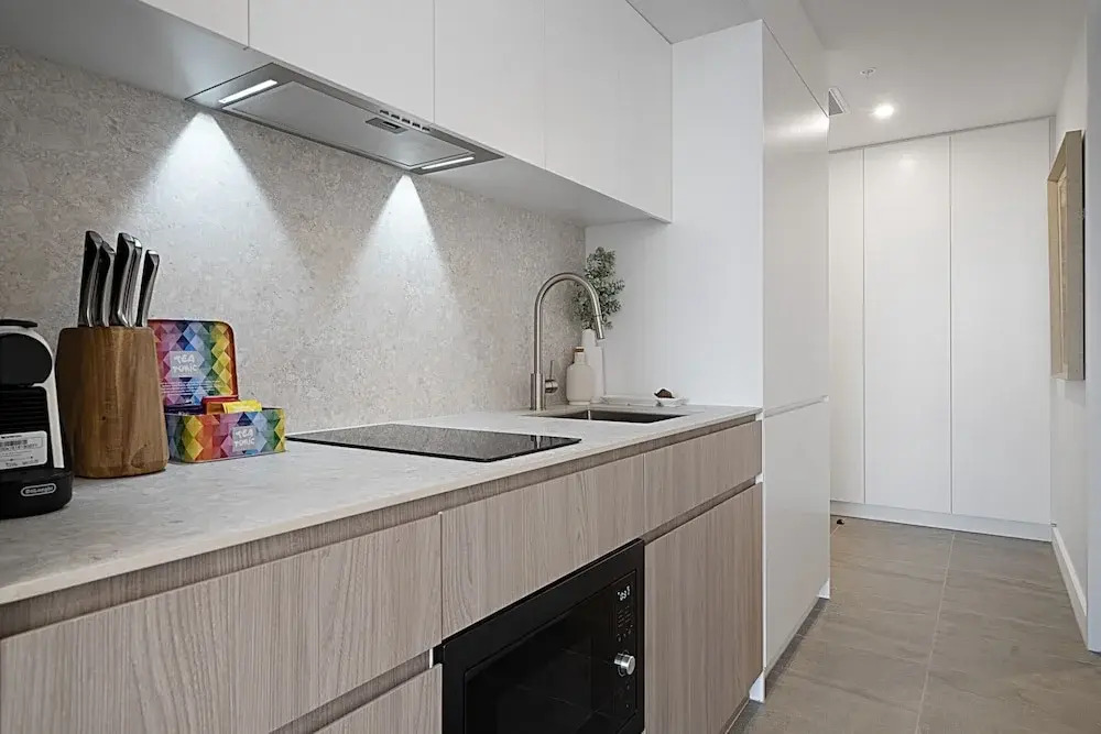 Bright Studio in Fremantle With Modern Finishes