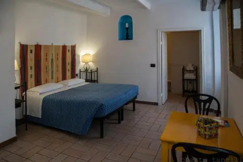 Camere Anna