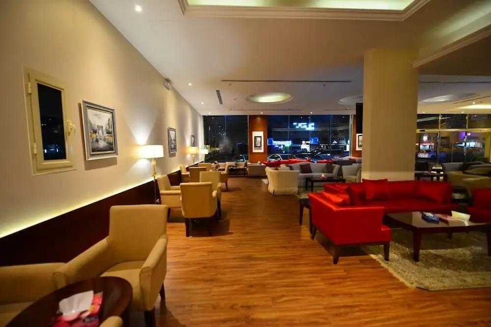 Lotuston Furnished Apartments 2